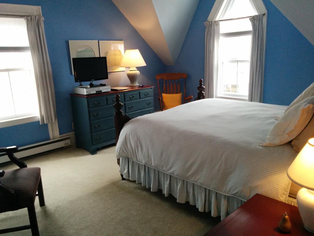 Fairmont House Bed & Breakfast Mahone Bay Zimmer foto